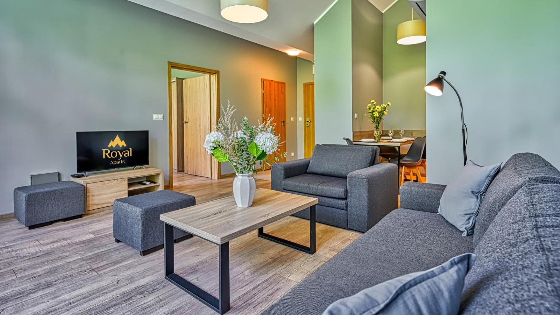 Gorna By Royal Aparts Apartment *